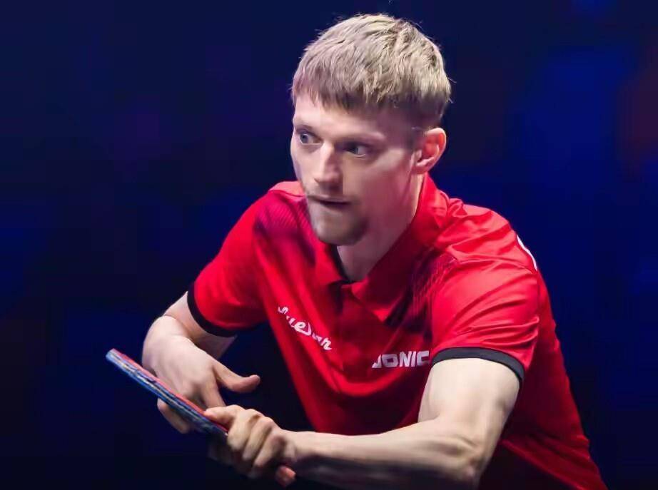 关于法兰克福客场取得胜利，排名逐渐上升的信息