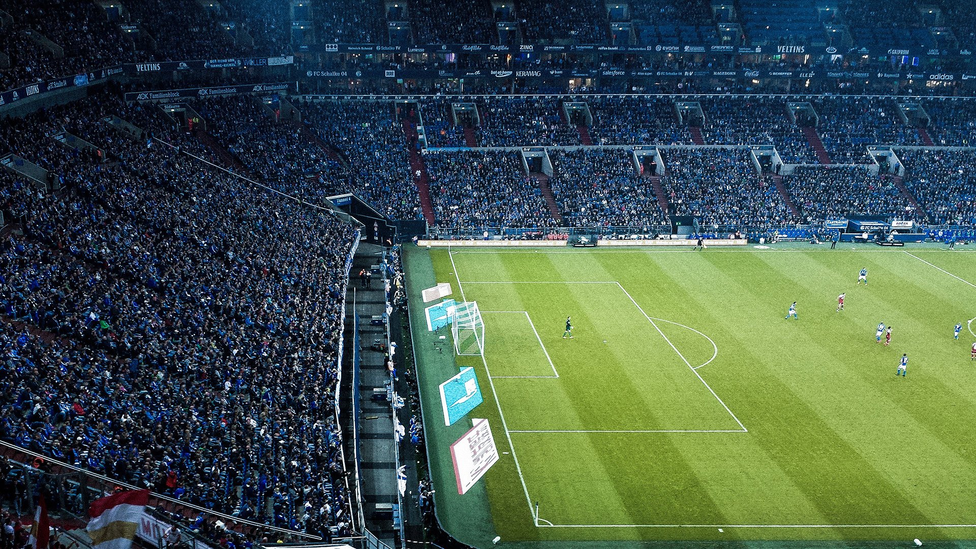 绿茵场上的逆转史诗，玻利维亚绝境翻盘，C罗末节天神下凡